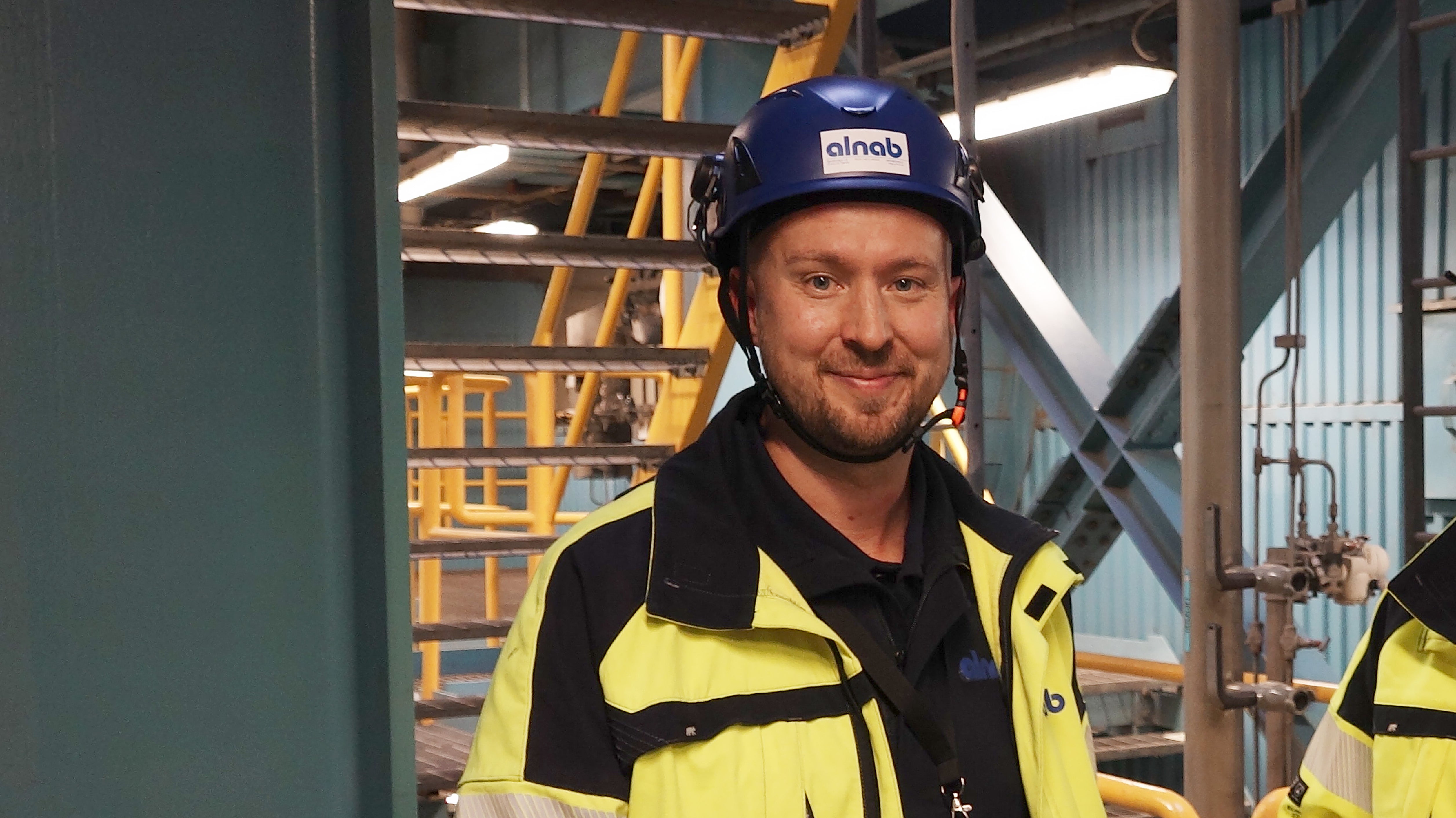 Mikael Hansen_serviceingenjör.jpg